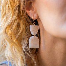 Load image into Gallery viewer, Beautiful arch dangle clay earrings