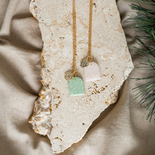 Load image into Gallery viewer, Festive 18k gold plated necklace with star charm in two colours