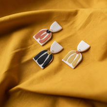 Load image into Gallery viewer, Textured Anemone Arch Dangles