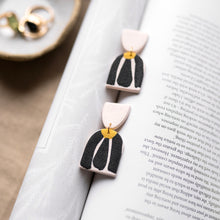 Load image into Gallery viewer, Textured Anemone Arch Dangles