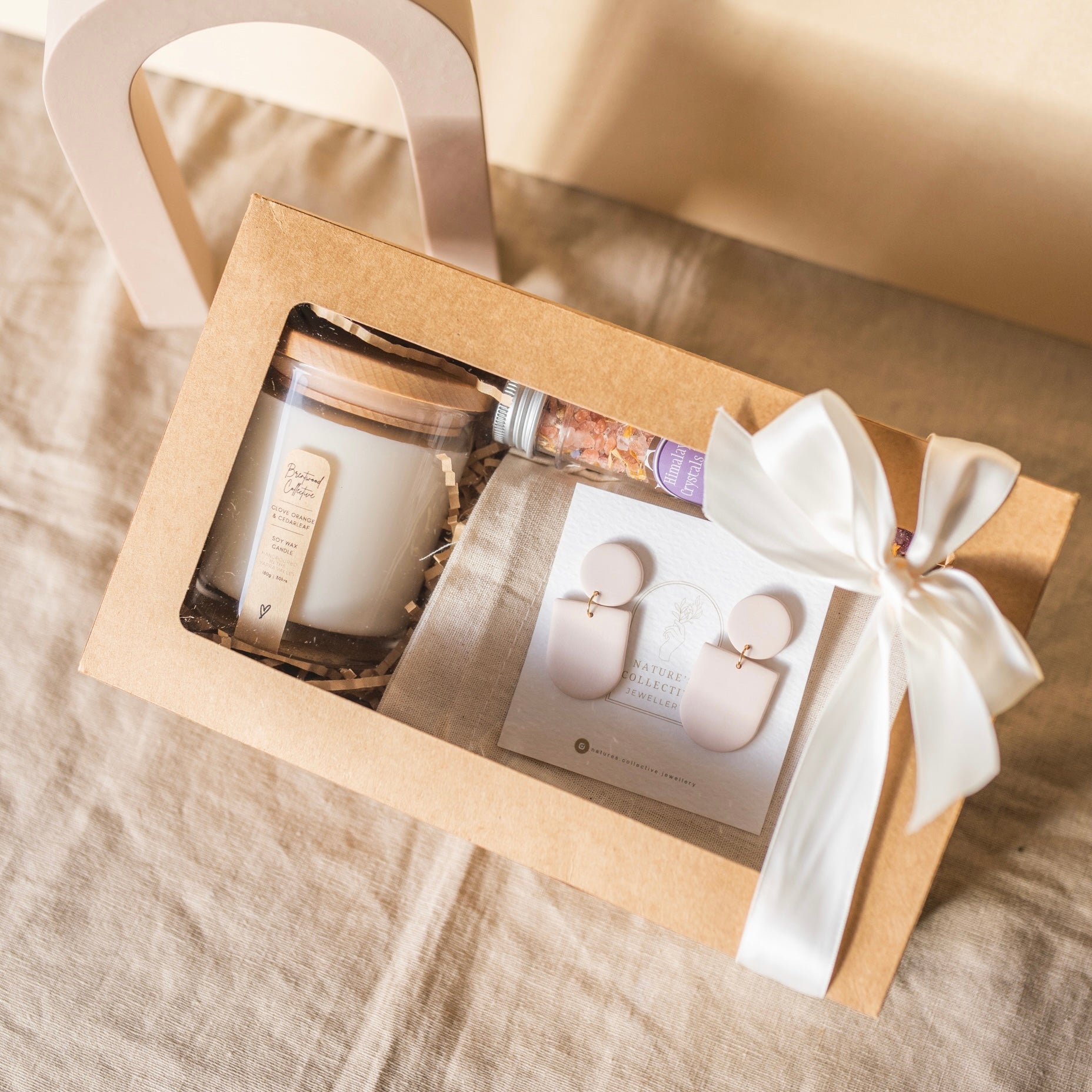 RELAX GIFT BOX WITH EARRINGS