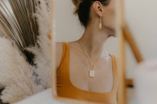 Load image into Gallery viewer, Boho Minimal Translucent Marble Gold Plated Jewellery / Paperclip Chain Necklace / Handmade Asymmetric Neutral Earrings
